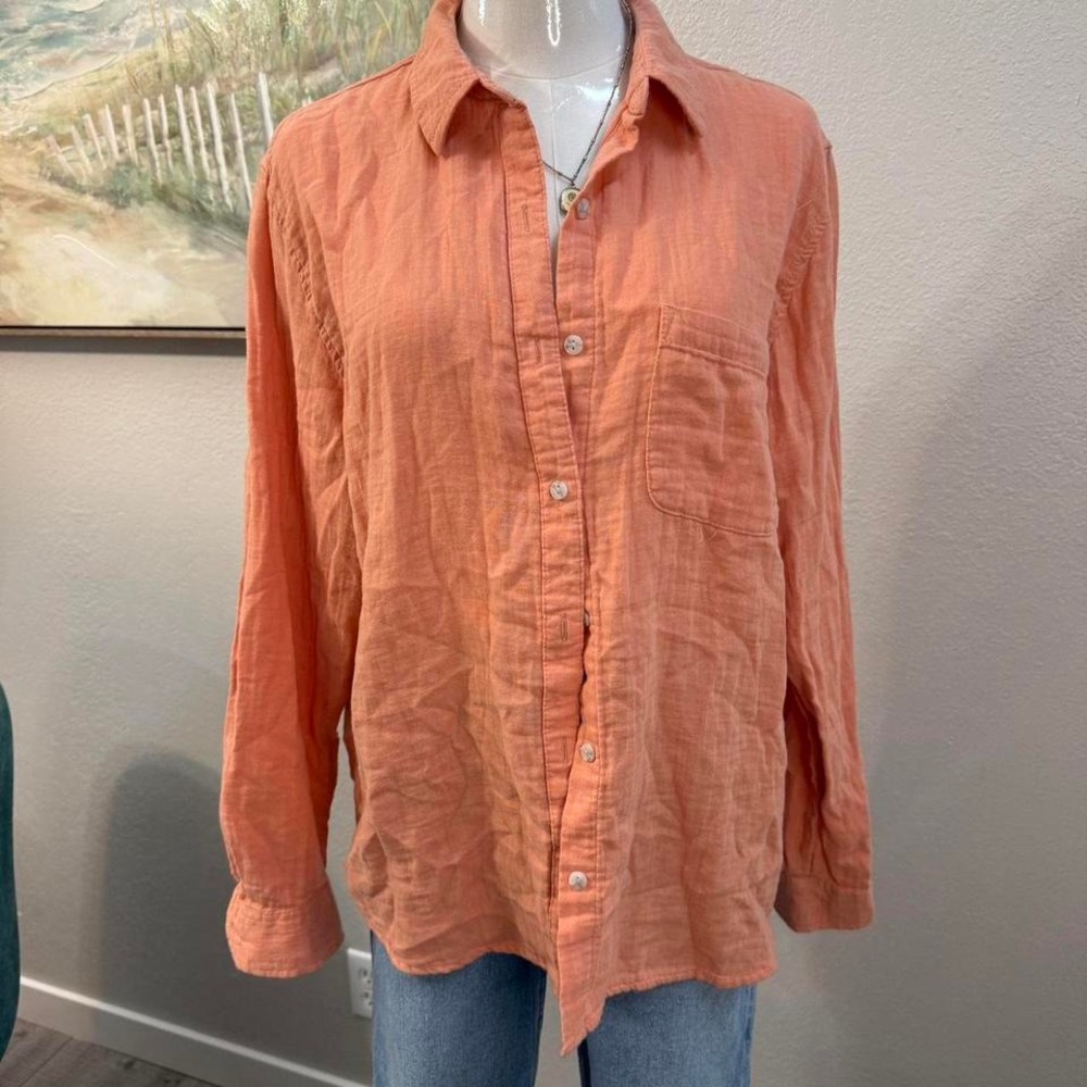 Universal Thread orange button down shirt - Size M - image 1